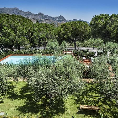Villa Collina Giardini-Naxos Exterior foto