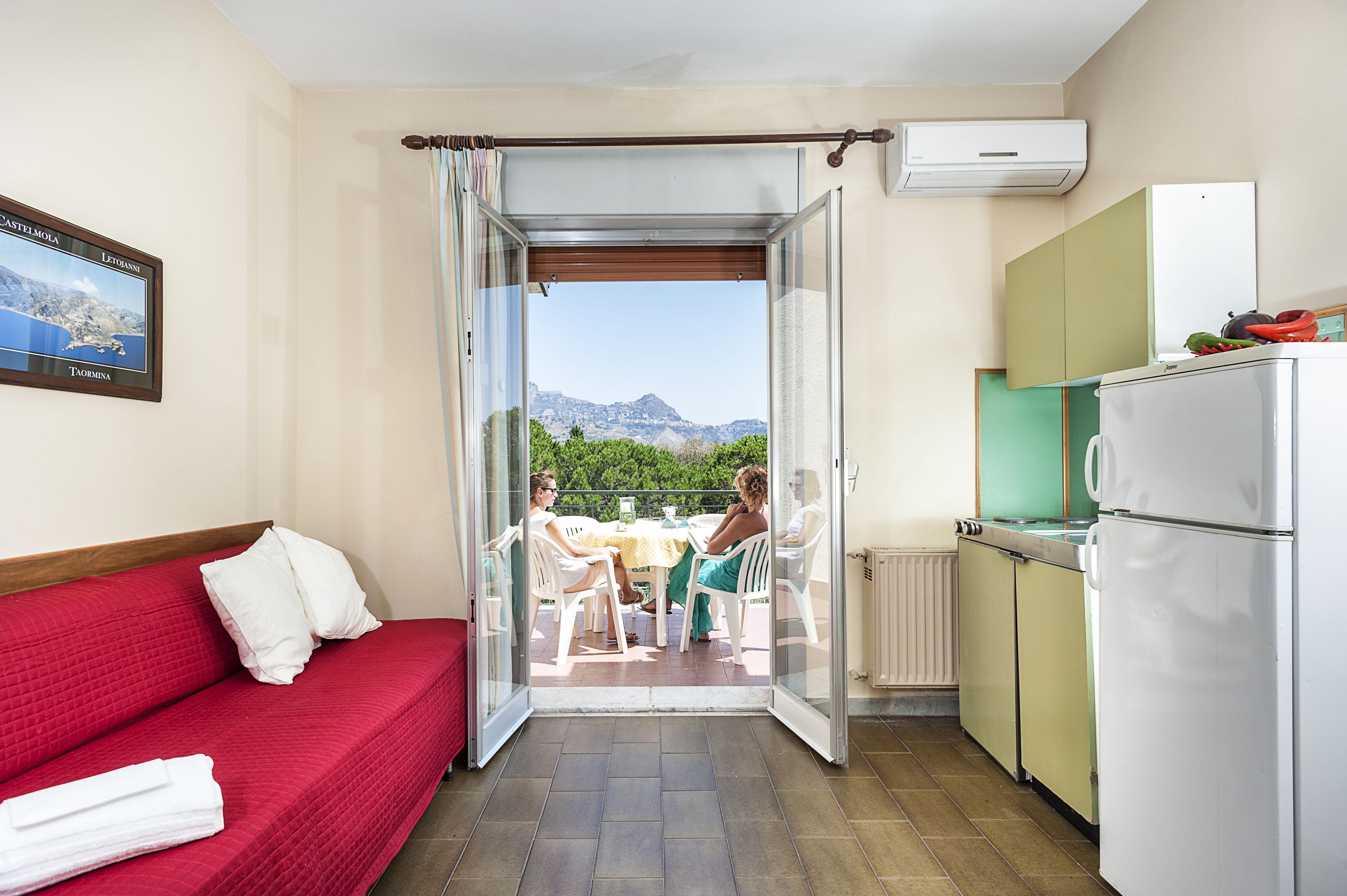 Villa Collina Giardini-Naxos Exterior foto
