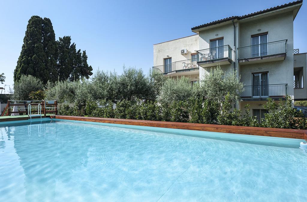 Villa Collina Giardini-Naxos Exterior foto