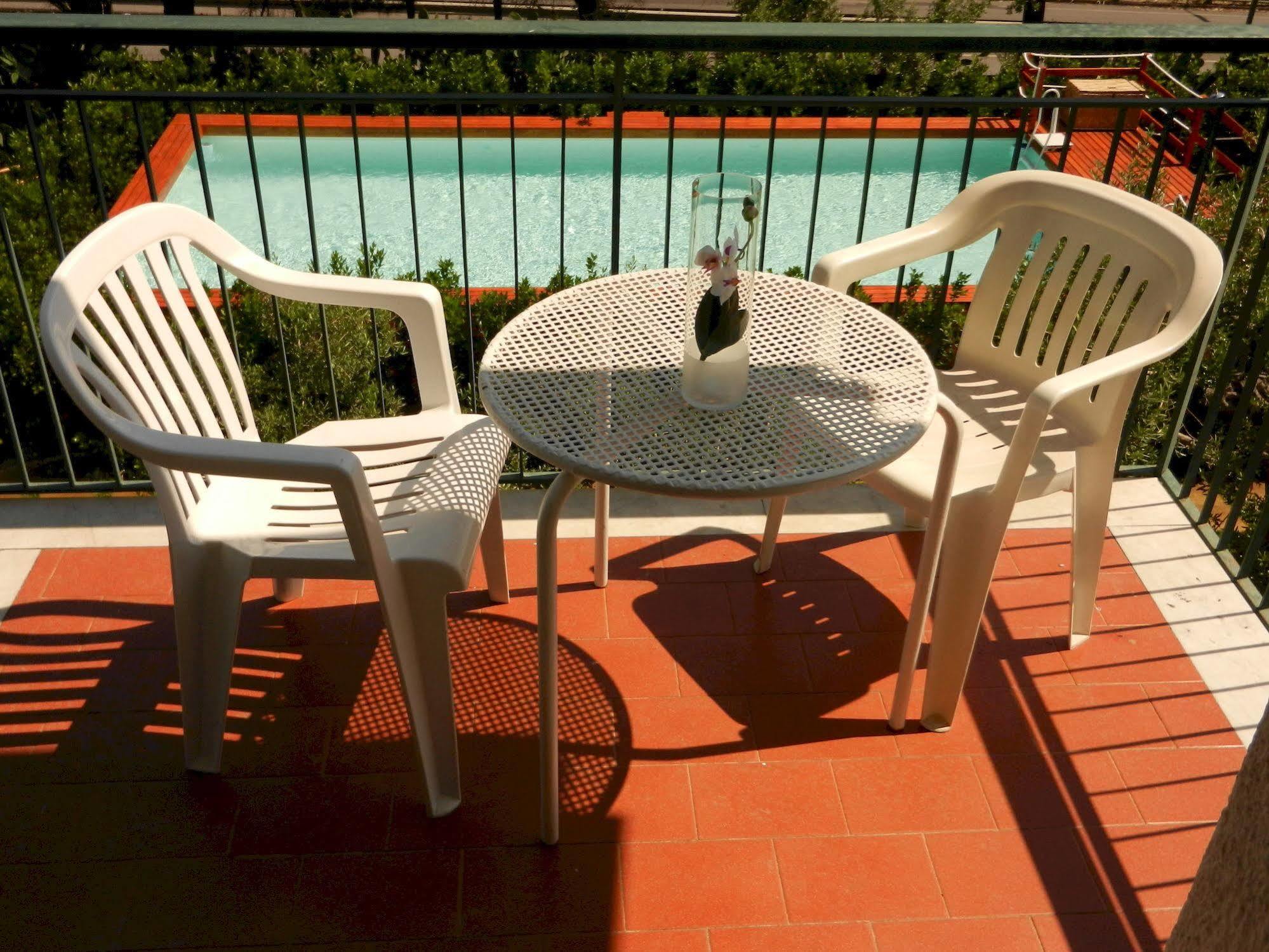 Villa Collina Giardini-Naxos Exterior foto
